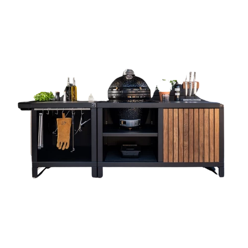 OUTDOOR KITCHENS & TABLES