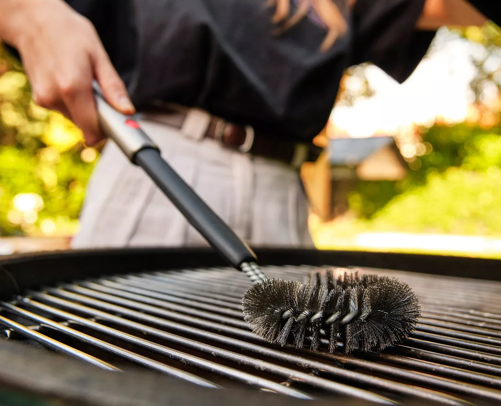 Cleaning and maintaining your kamado